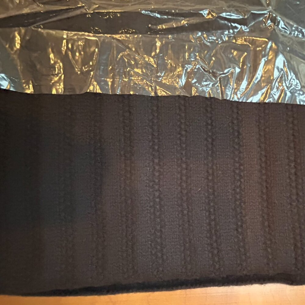 J. Crew NIP 100% Cashmere Winter Scarf with Ribbed Pattern, Black